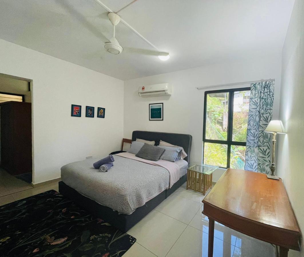 Kk Jungle Hideaway Lovely 5 Mins Walk To Town Apartment *